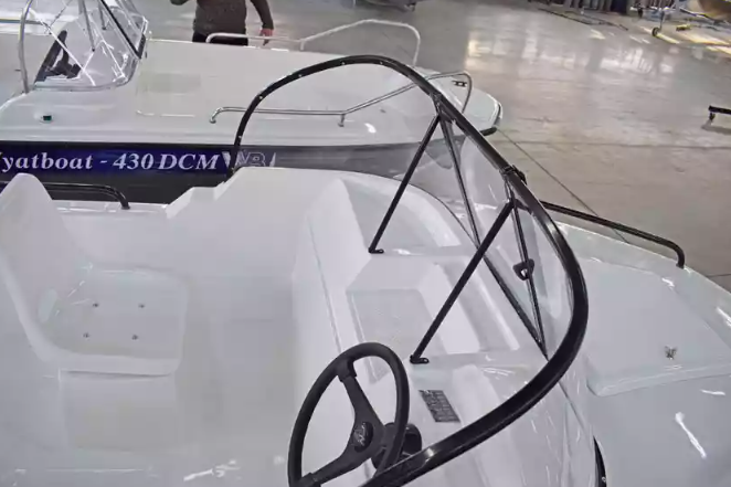 Комбинированный катер Wyatboat-430 M в Сергиевом Посаде