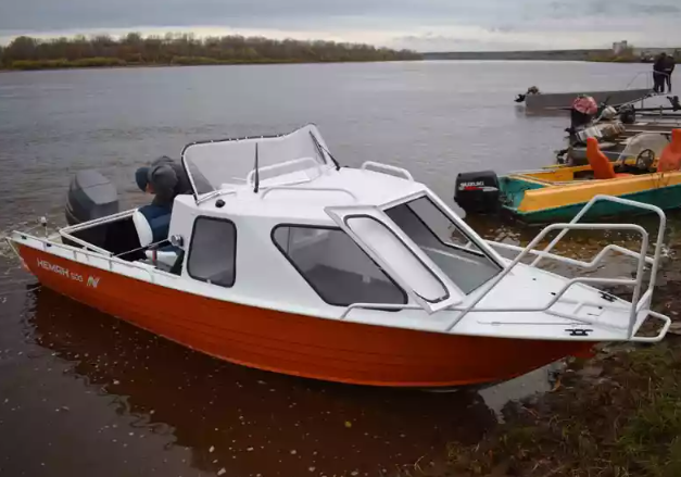 Алюминиевый катер Неман-500 (каютный) в Сергиевом Посаде