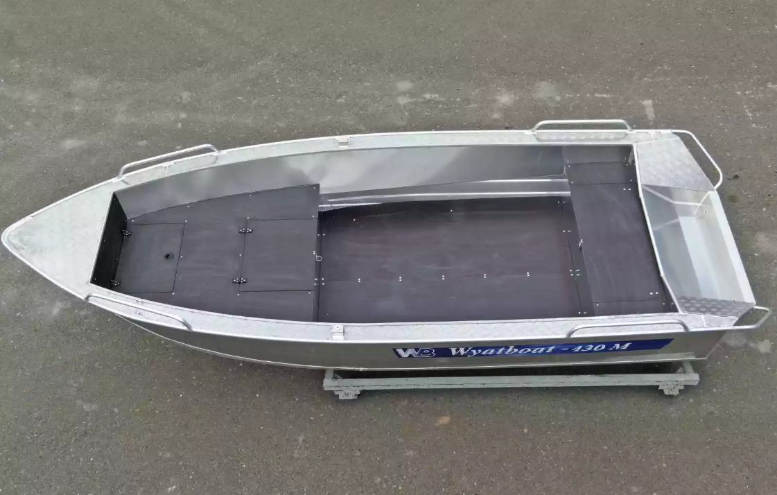 Алюминиевая лодка  Wyatboat-430М FISH в Сергиевом Посаде