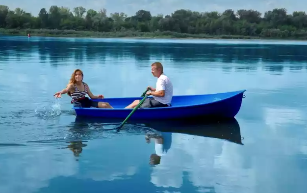 Стеклопластиковая лодка Дельфин в Сергиевом Посаде