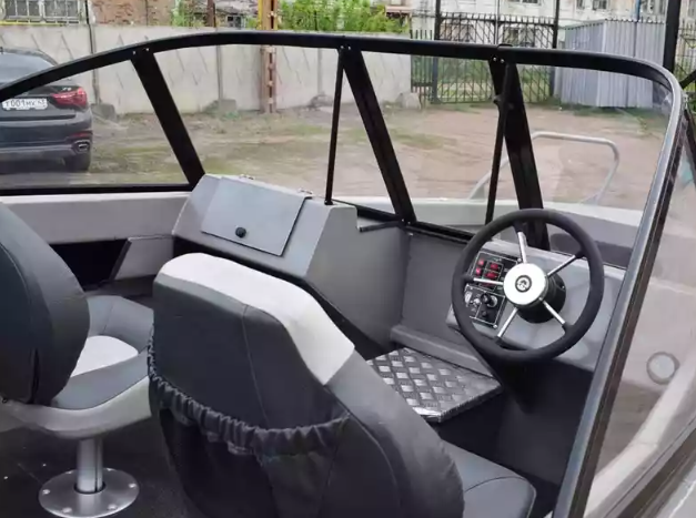 Алюминиевый катер Неман 550 DC в Сергиевом Посаде