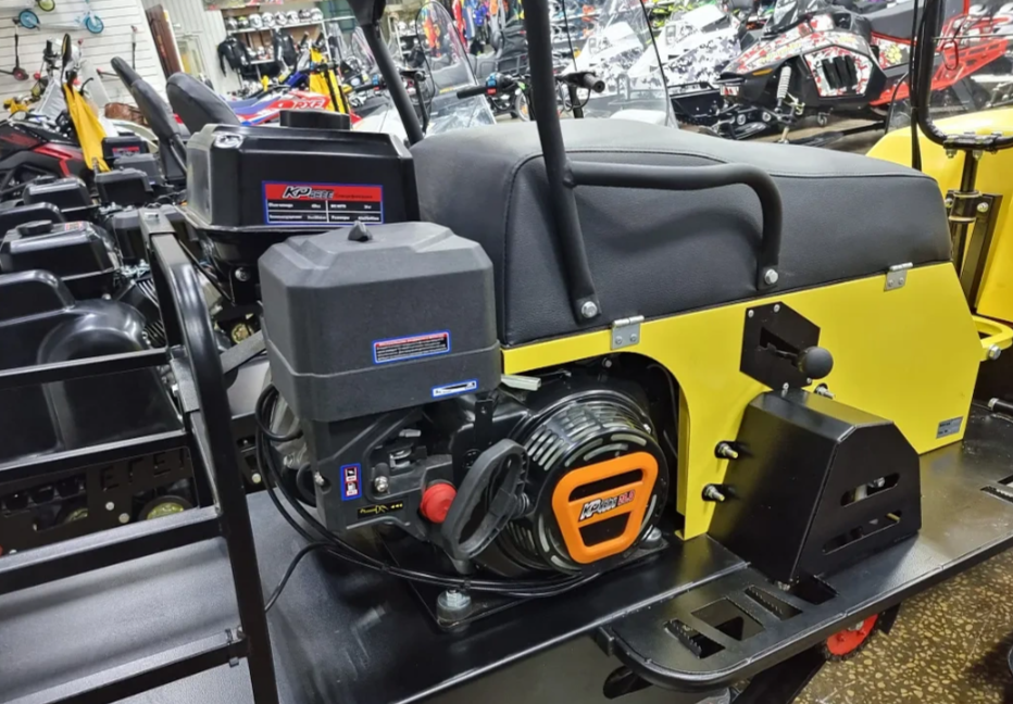Миниснегоход Бурлак-М Егерь SPORT MAX 20 л.с. с эл.зап. в Сергиевом Посаде Миниснегоход Бурлак-М Егерь SPORT MAX 20 л.с. с эл.зап. в Сергиевом Посаде