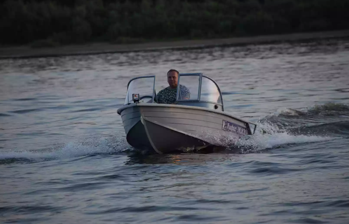 Алюминиевая лодка Wyatboat-390 DCM в Сергиевом Посаде