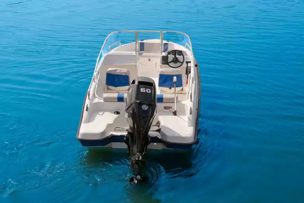 Стеклопластиковый катер Wyatboat-3 DC Open в Сергиевом Посаде