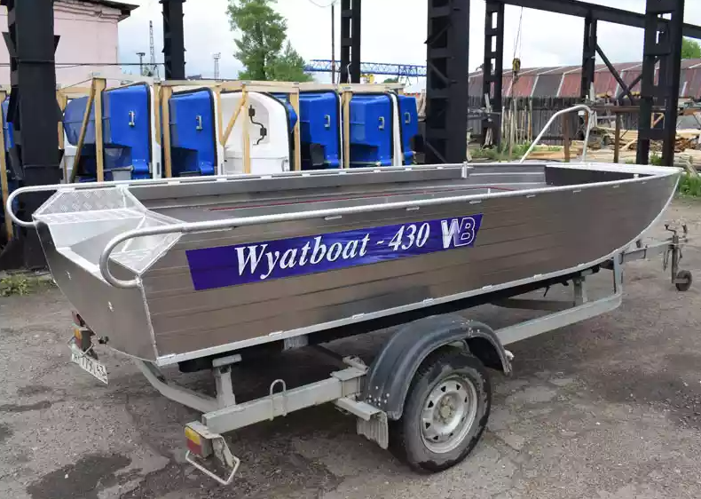 Алюминиевая лодка  Wyatboat-430 Master в Сергиевом Посаде