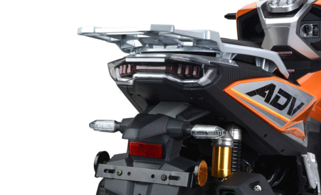 Скутер MOTOLAND (МОТОЛЕНД) T-MAX 150 в Сергиевом Посаде