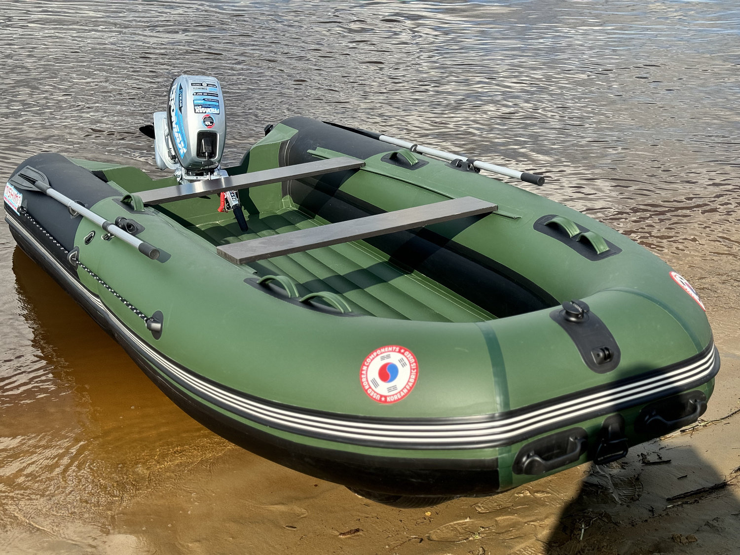 Лодка MISHIMO BIG FLOOR 400 в Сергиевом Посаде