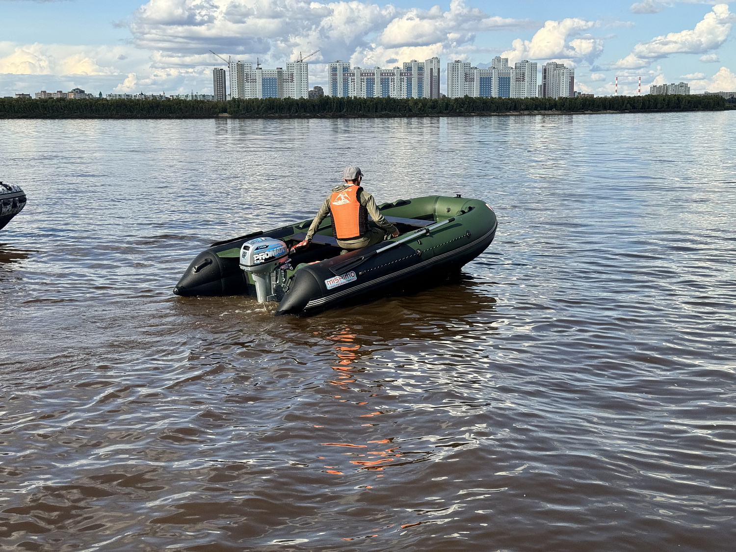 Лодка MISHIMO BIG FLOOR 380 в Сергиевом Посаде