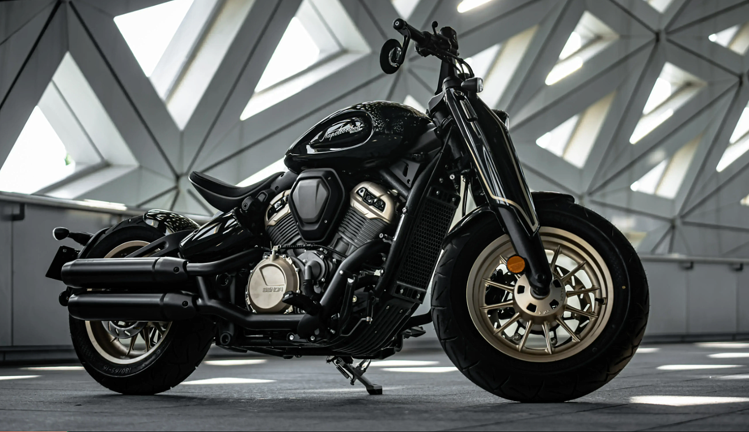 Мотоцикл Benda Napoleon 500 в Сергиевом Посаде